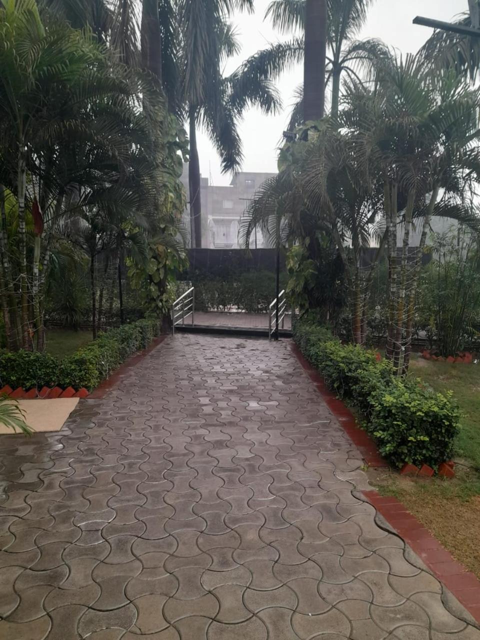 Chinmay & Lucknow