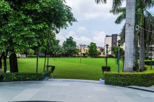 Chinmay & Hotel Lucknow