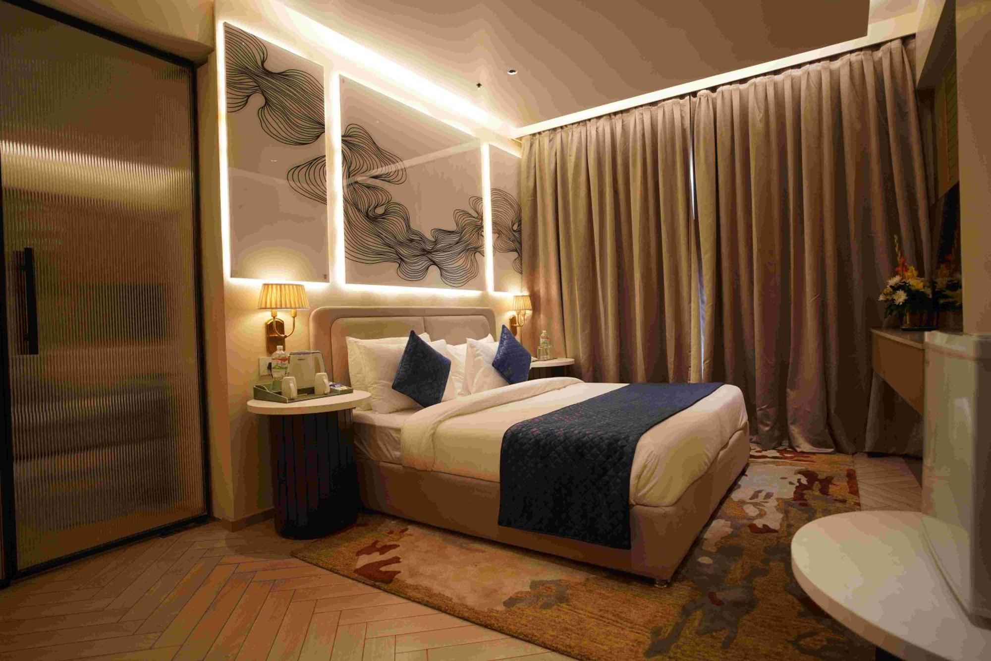 Chinmay & Hotel